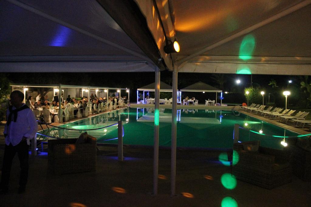 Valle Di Mare Country Resort Fontane Bianche Zewnętrze zdjęcie